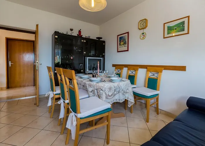 Apartment Marija I Boris * Novi Vinodolski